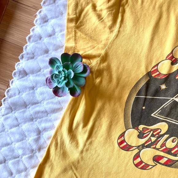 Daydreamer Pink Floyd Tee - Picture 4 of 7